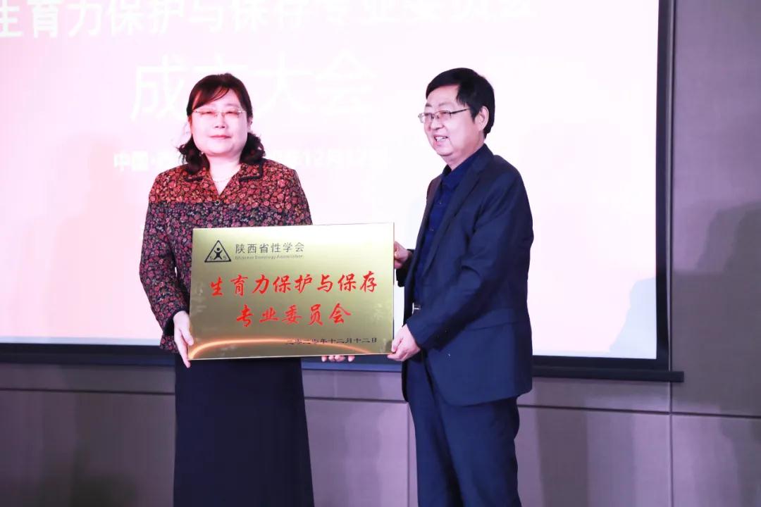 没有卵泡能代生供卵代怀婴儿吗